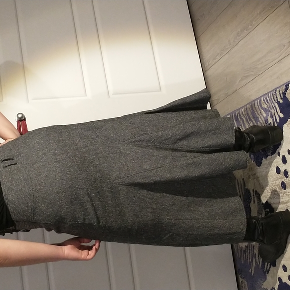 Skirt - Picture 6 of 7